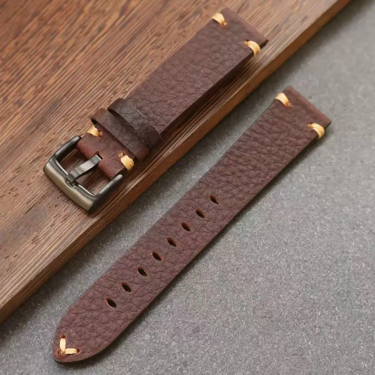 Vintage Handgefertigtes Echtleder-Uhrenarmband 18 20 22MM Antik Braun Schwarz Weiches Herren-Uhrenarmband