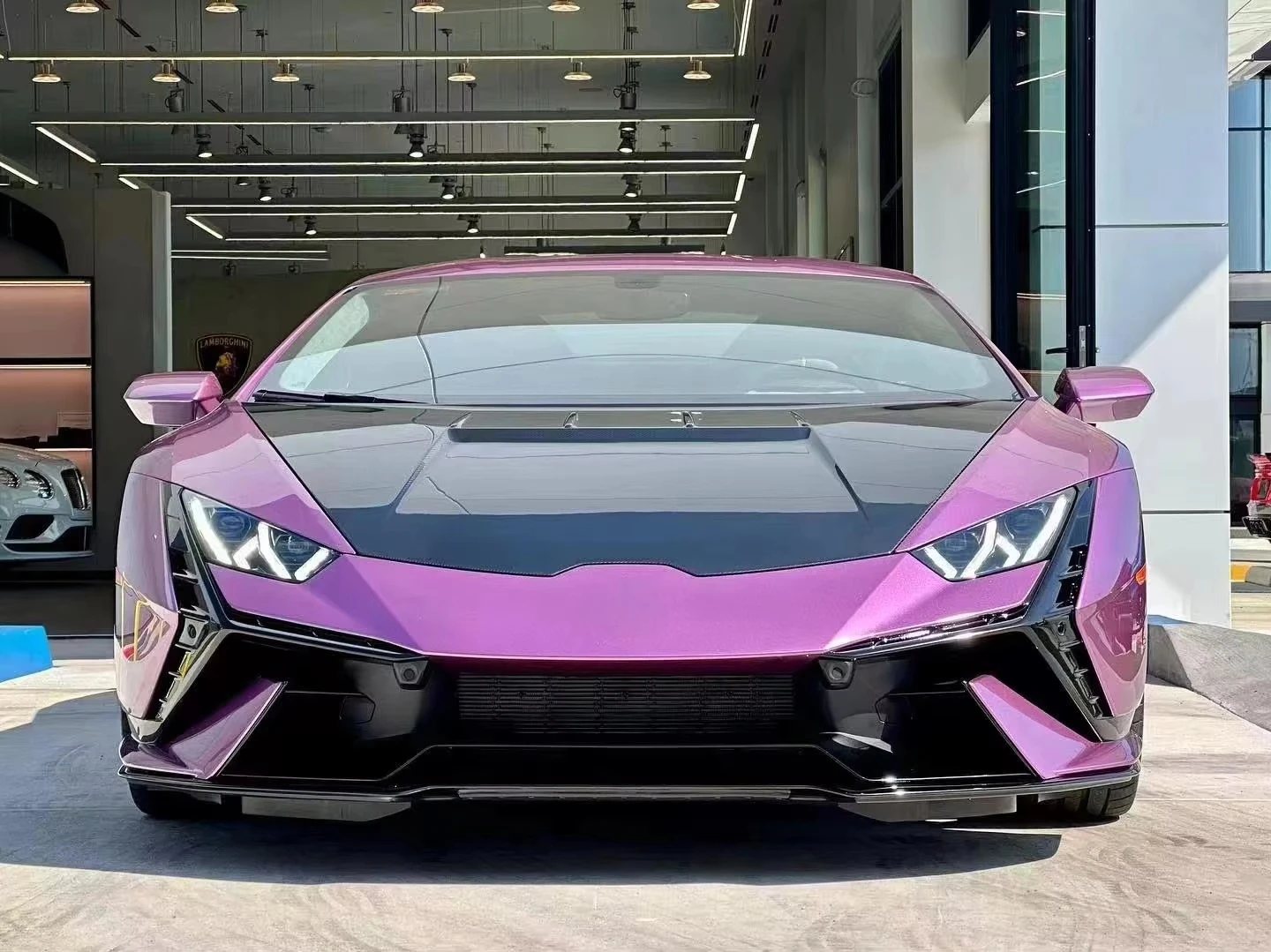 Tec-nica Style Dry Carbon Fiber Engine Cover Hood for Lamborghini Huracan LP580 LP610 EVO Dry Carbon Fiber Bonnet