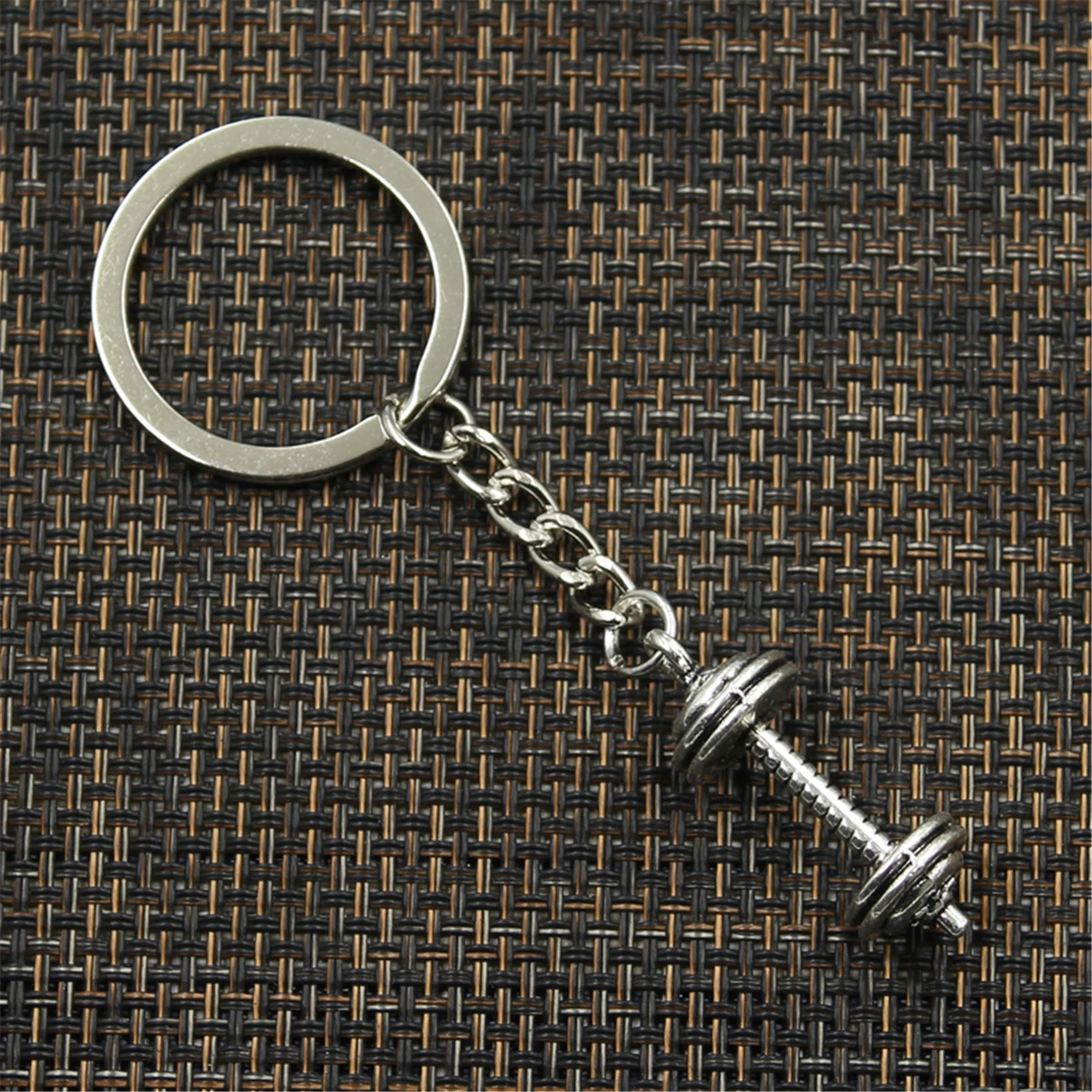 New Fashion Keychain 34x12x12mm Fitness Equipment Dumbbell Pendants DIY Men Silver Color Car Key Chain Ring Souvenir For Gift