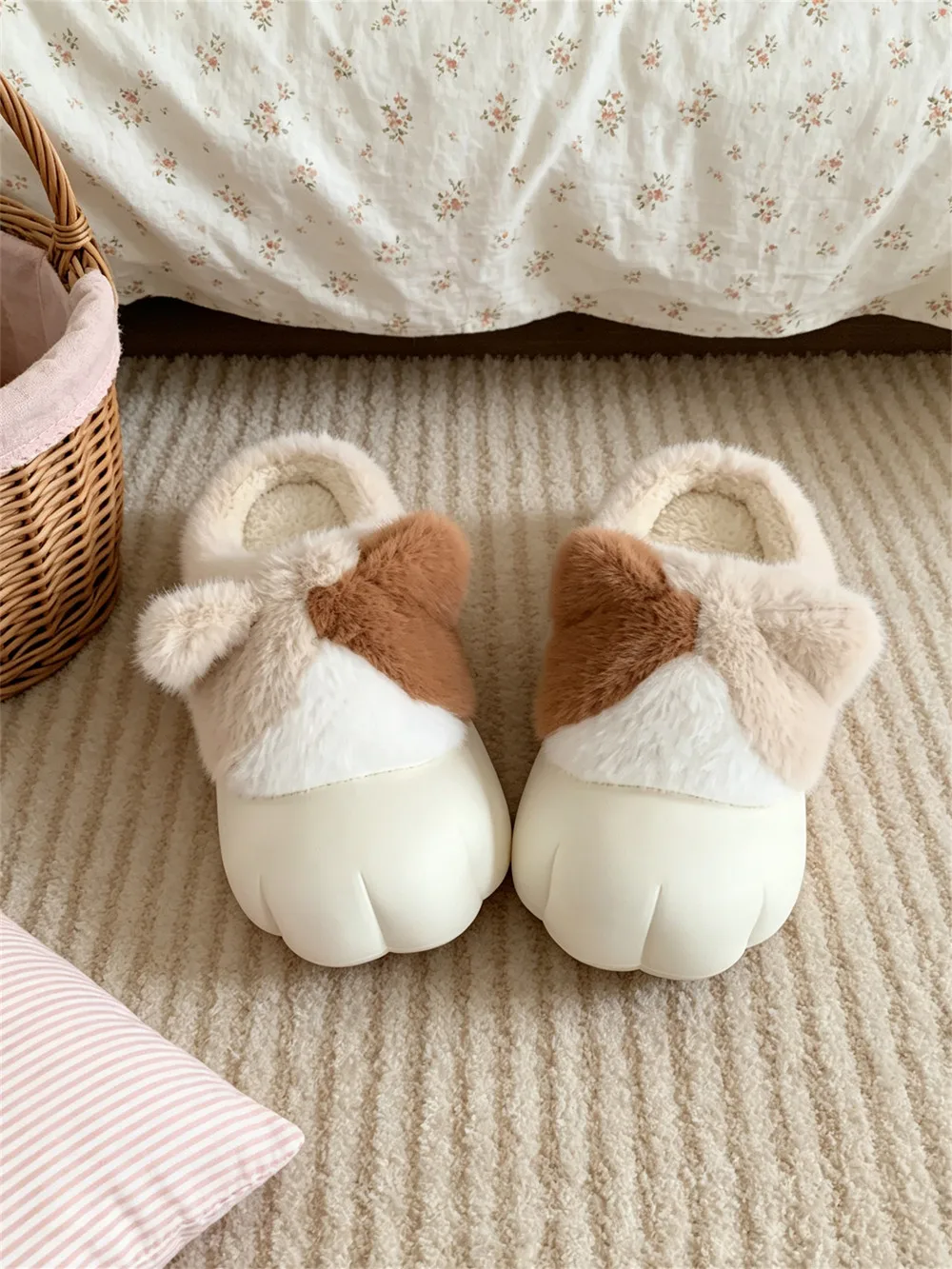 2026 New Unisex Cat Paw Cotton Home Slippers Cute Thick‑Sole Furry Winter Household SlippersNon Slip Warm Footwear For Indoor