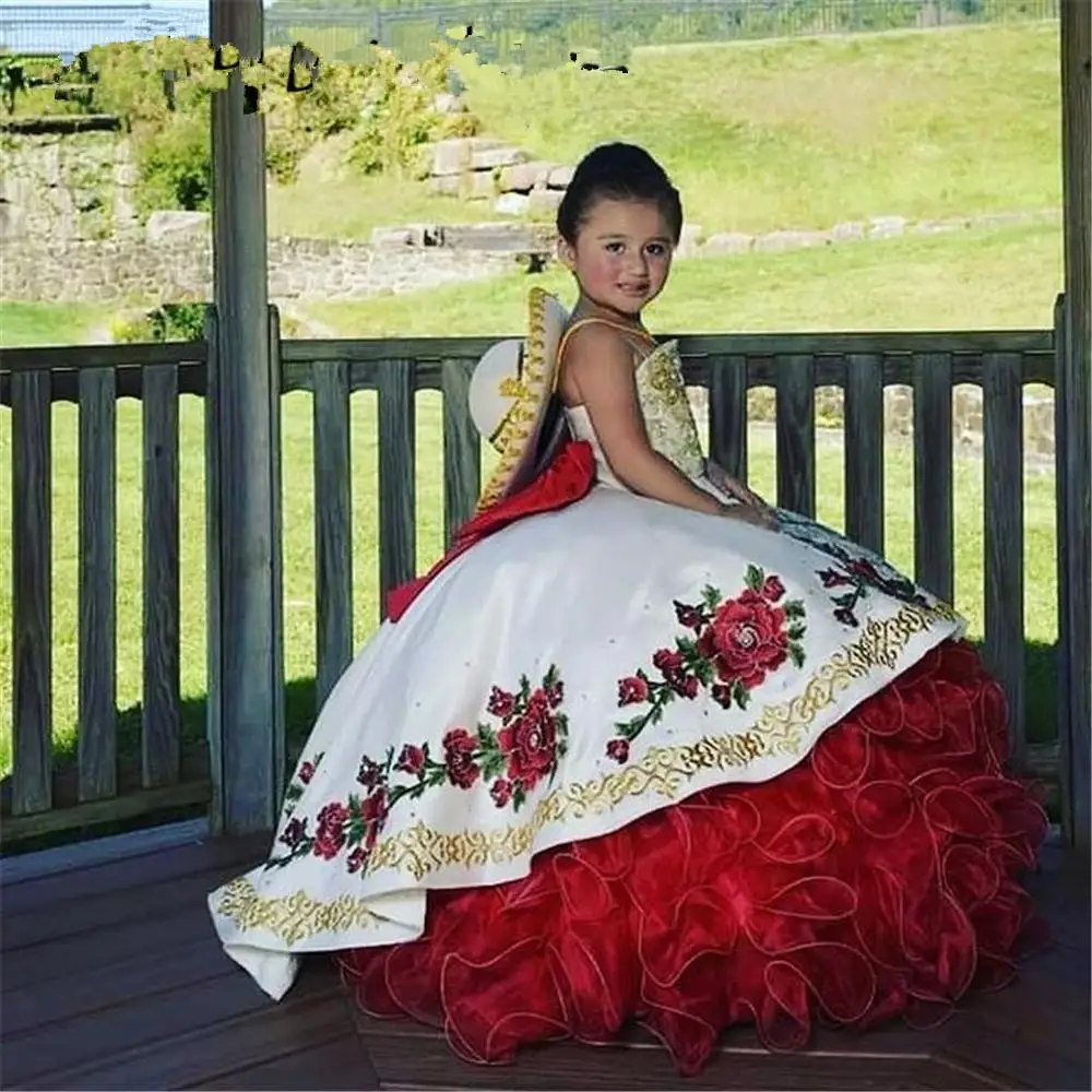 Mini abiti Quinceanera abito da ballo senza spalline Organza Appliques abiti da ragazza di fiori per matrimoni abiti da spettacolo messicani bambino