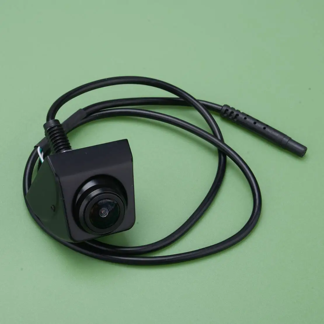 

12В автомобильная AHD камера заднего вида с широким углом обзора 170° для парковки и движения задним ходом ° Ночное видение, водонепроницаемый