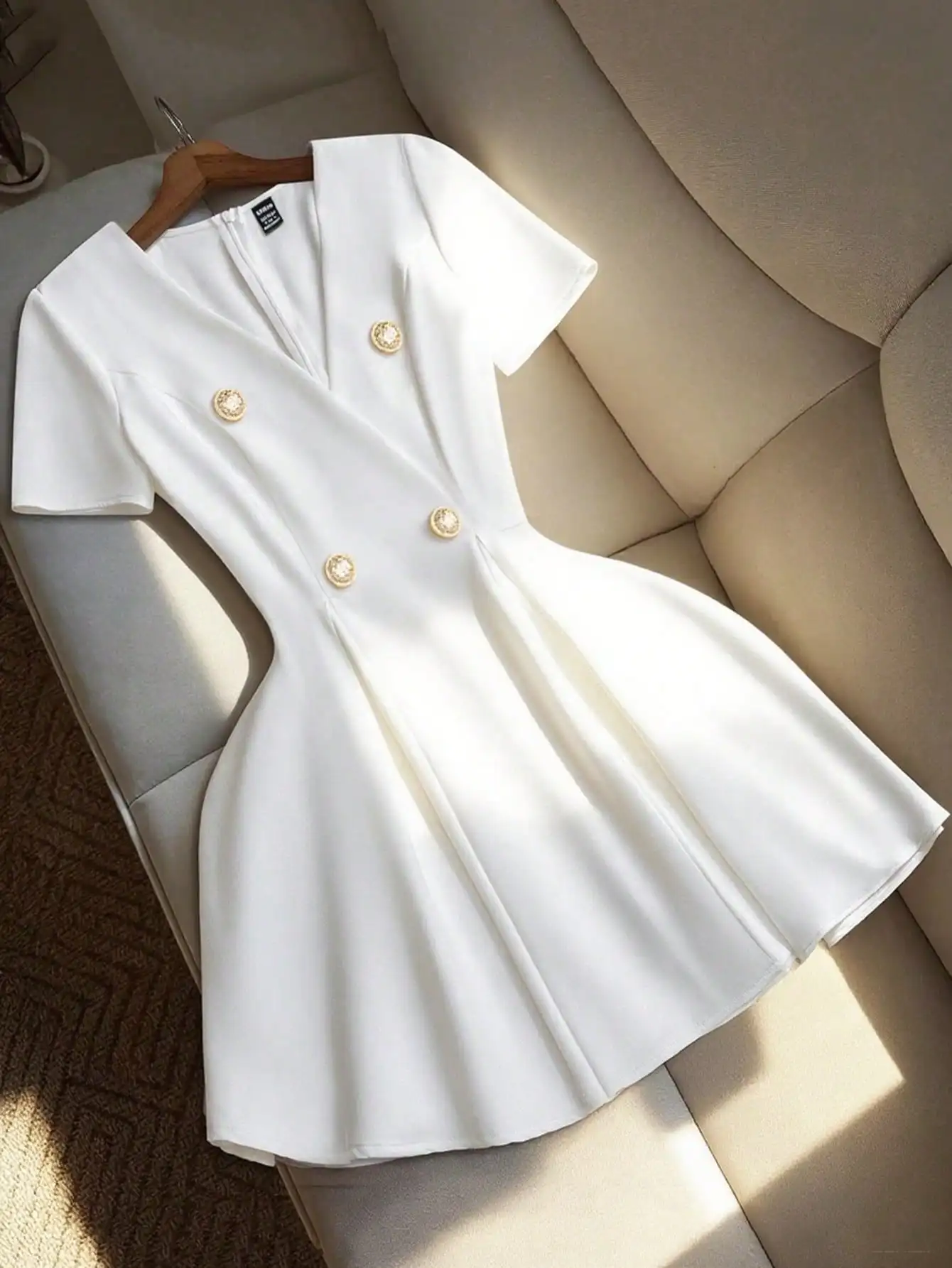 

Women's White V-Neck Double-Breasted Short Sleeve A-Line Mini Dress