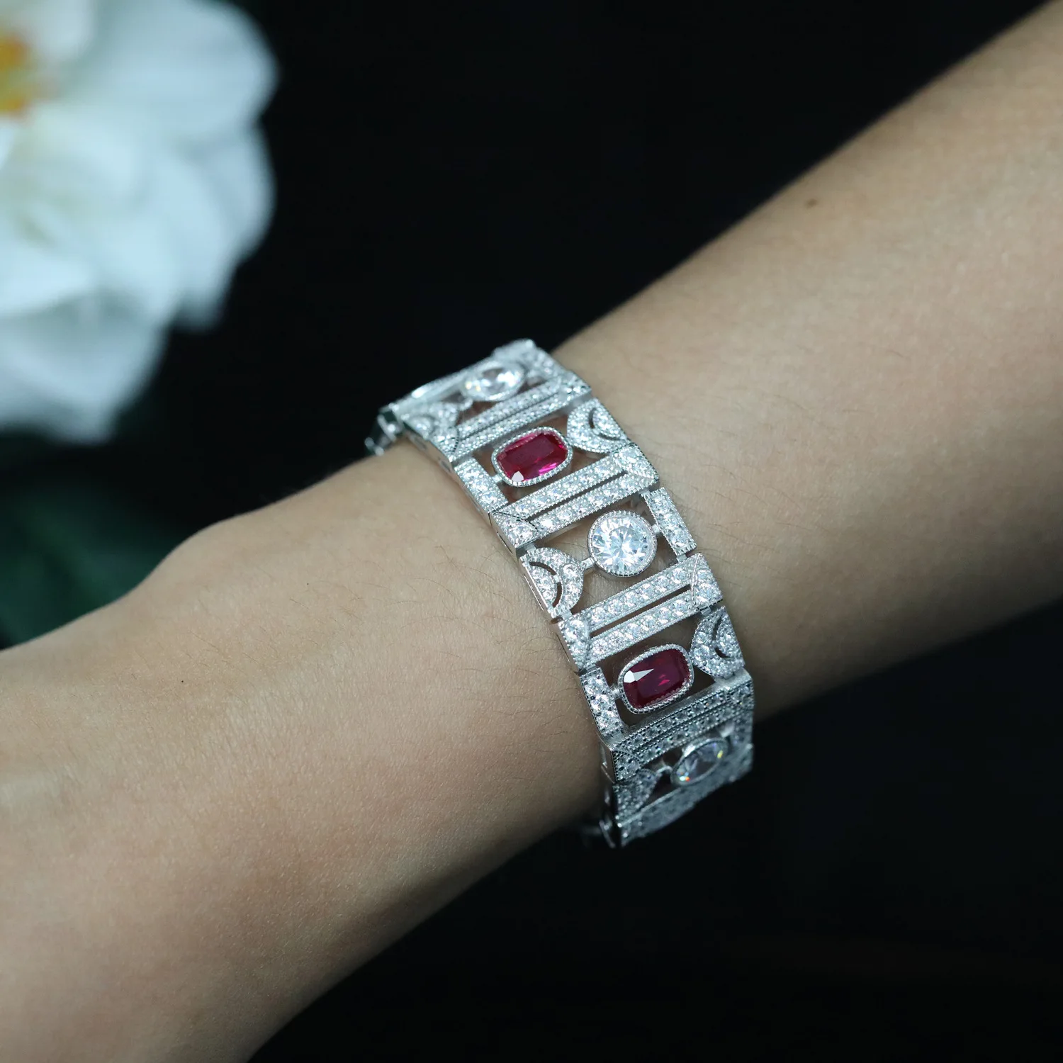 Art Deco Design 3.5ct Cushion Cut Lab Grown Ruby Vintage 925 Sterling Silver Bangle Bracelet for Women Wedding Party Jewelry