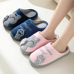 Coppia pantofole invernali da casa Cute Cartoon Cat Shoes donna uomo Warm peluche Slides camera da letto interna Kawaii antiscivolo pantofola da pavimento 2023