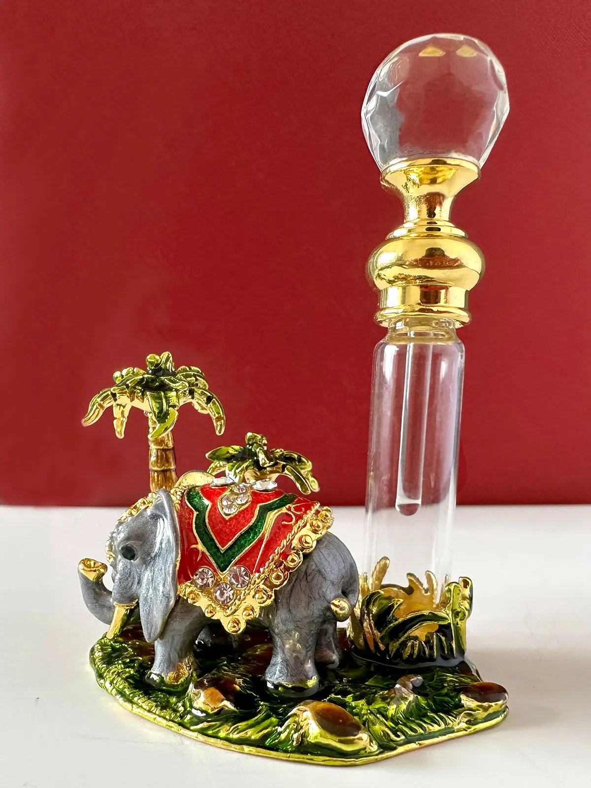 4ml Vintage Metal Elephant Figurines Glass Empty Perfume Bottle Crystal Cap Refillable Beauty Tool Container Decor Kids Gift