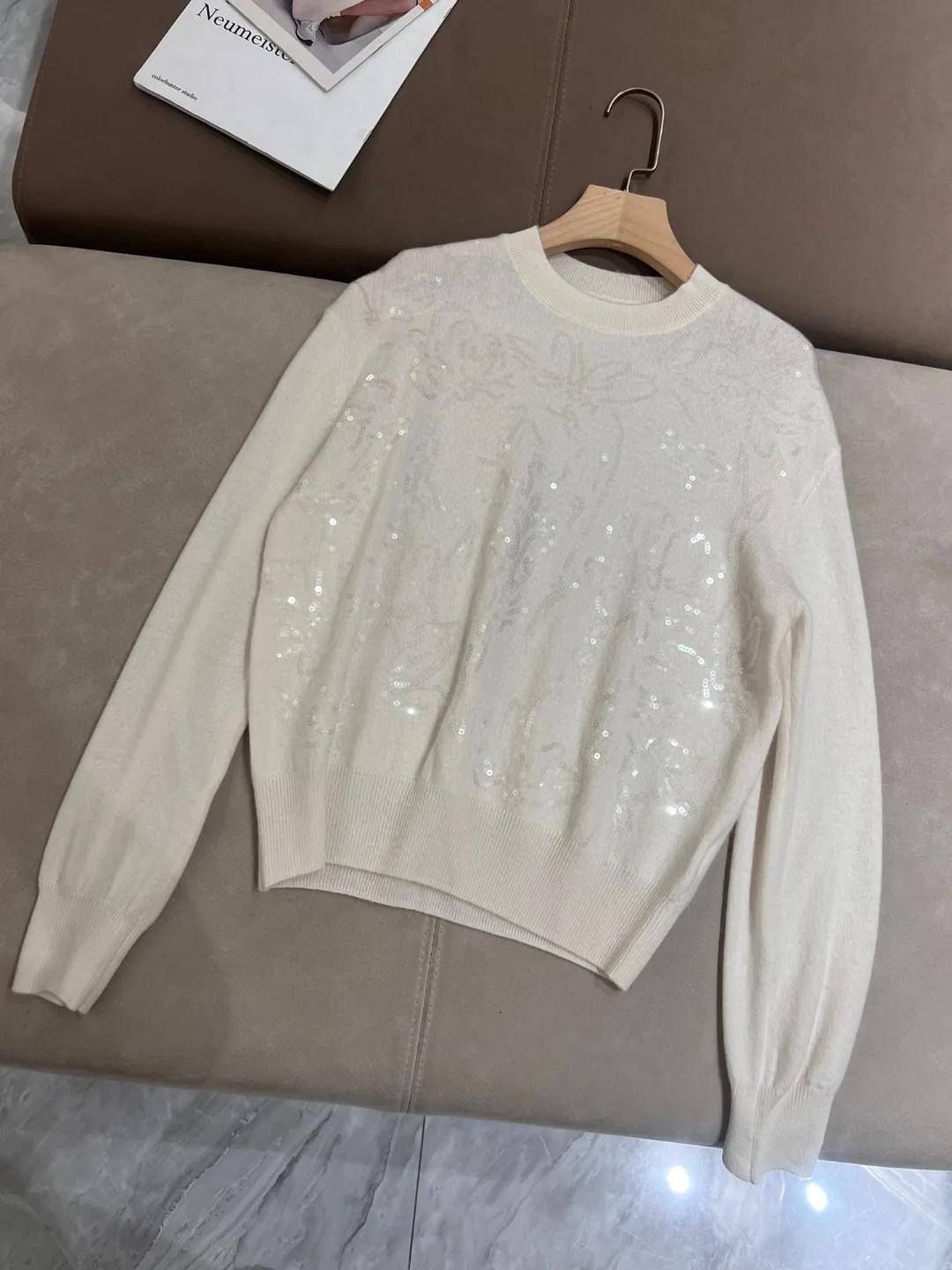 Autumn o-neck exquisitely sequins trimmed cashmere wool blend sweater