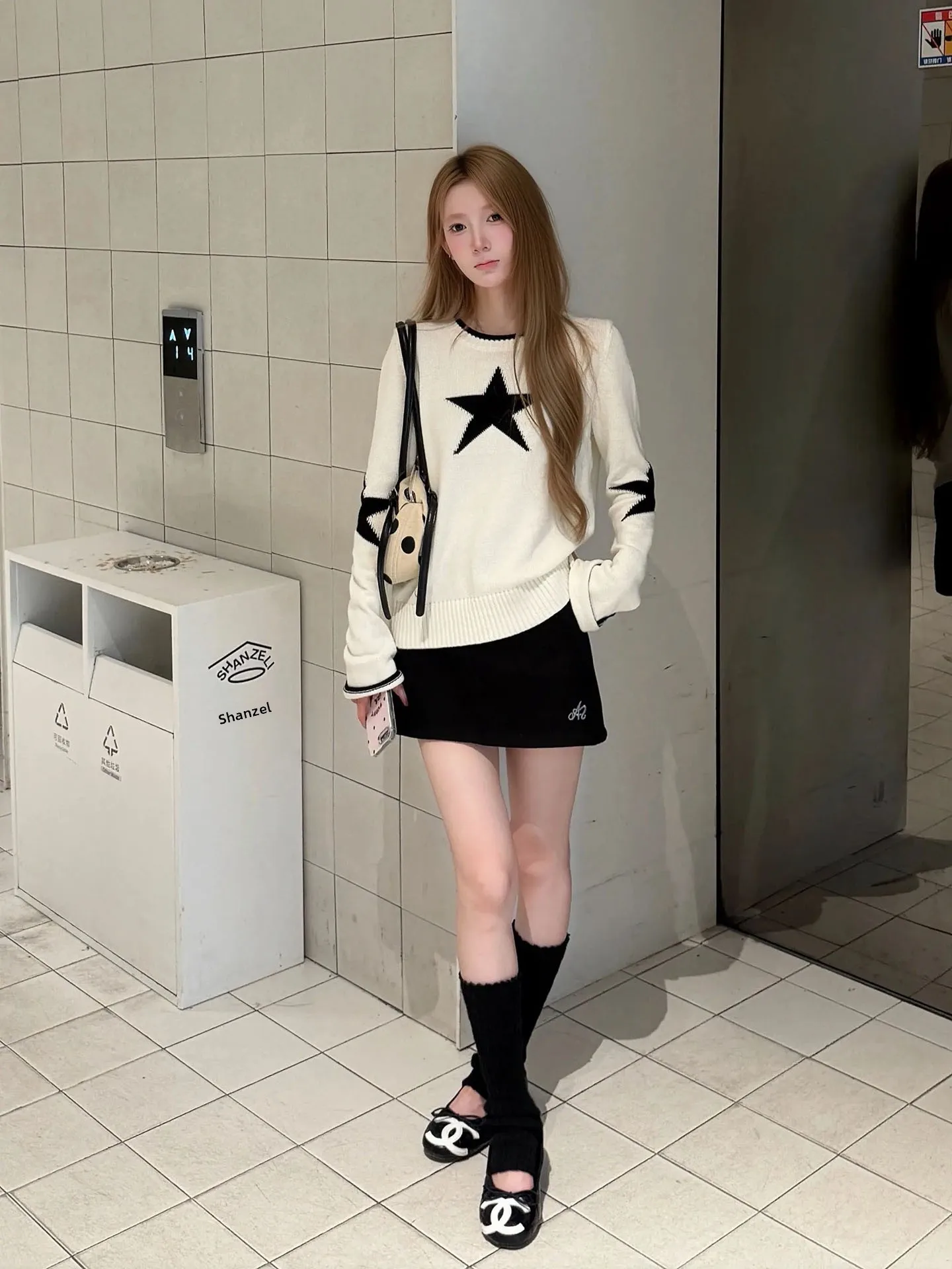 Fashionable Embroidered Color Block Long Sleeve round Neck Women's Sweatshirt Base Layer Top Korean Style Casual Autumn Wear