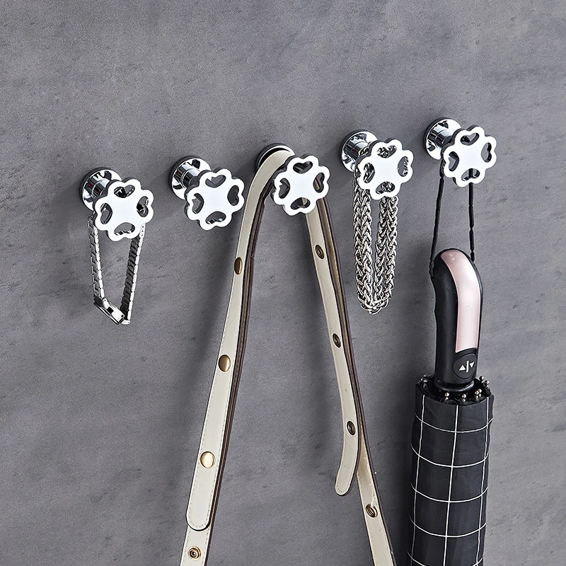 Simple Creative Style Bathroom new design chrome alloy clover coat hook