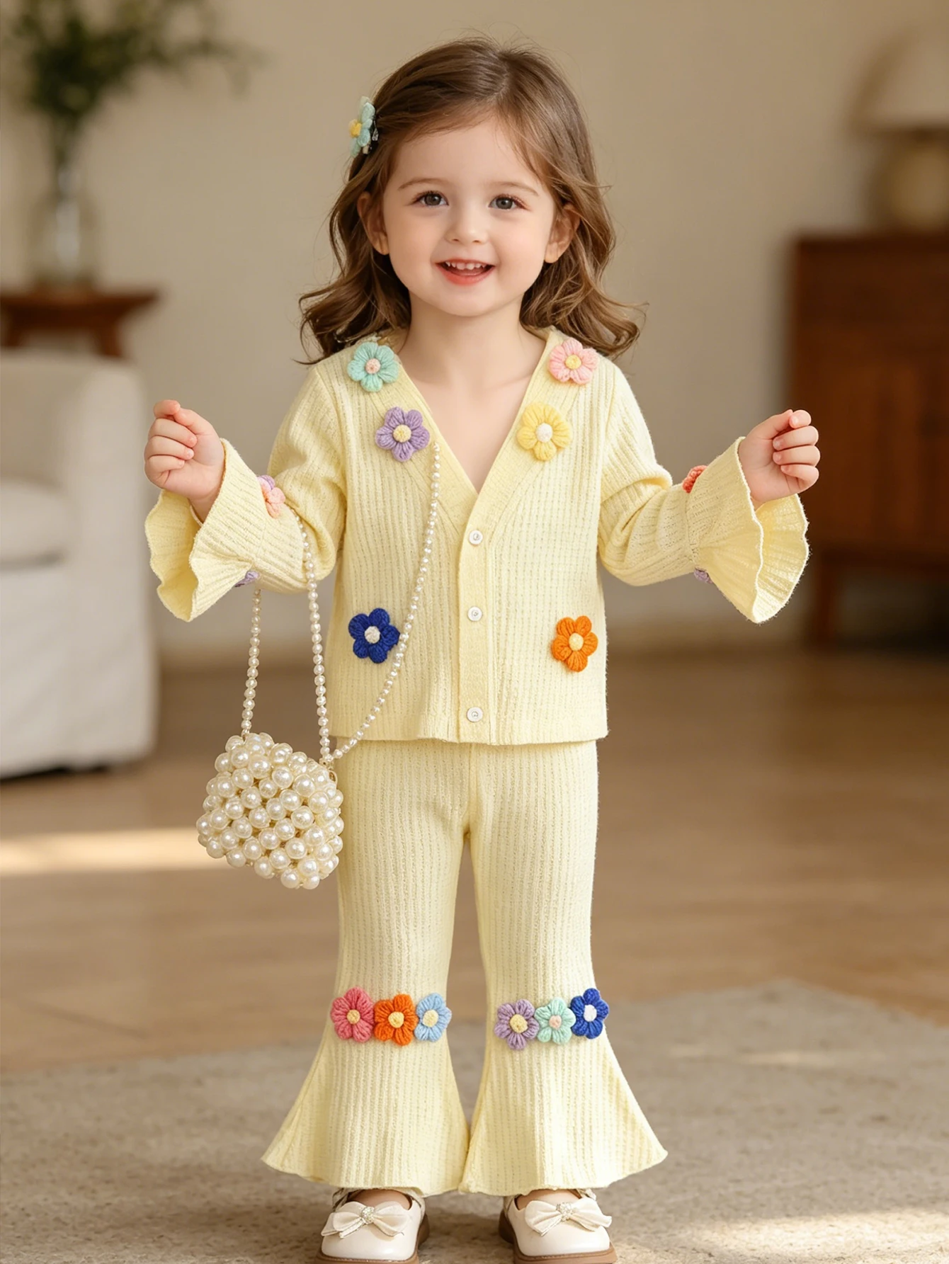 Girls' Spring and Autumn Three-Dimensional Floral Knit Two-Piece Set, 0-3 Years Old Infant Sweet Yellow Ribbed Cardigan and Flared Pants Set, Cute Princess Style for Home and Outing, Versatile Cute Floral Outfit Children's Clothing