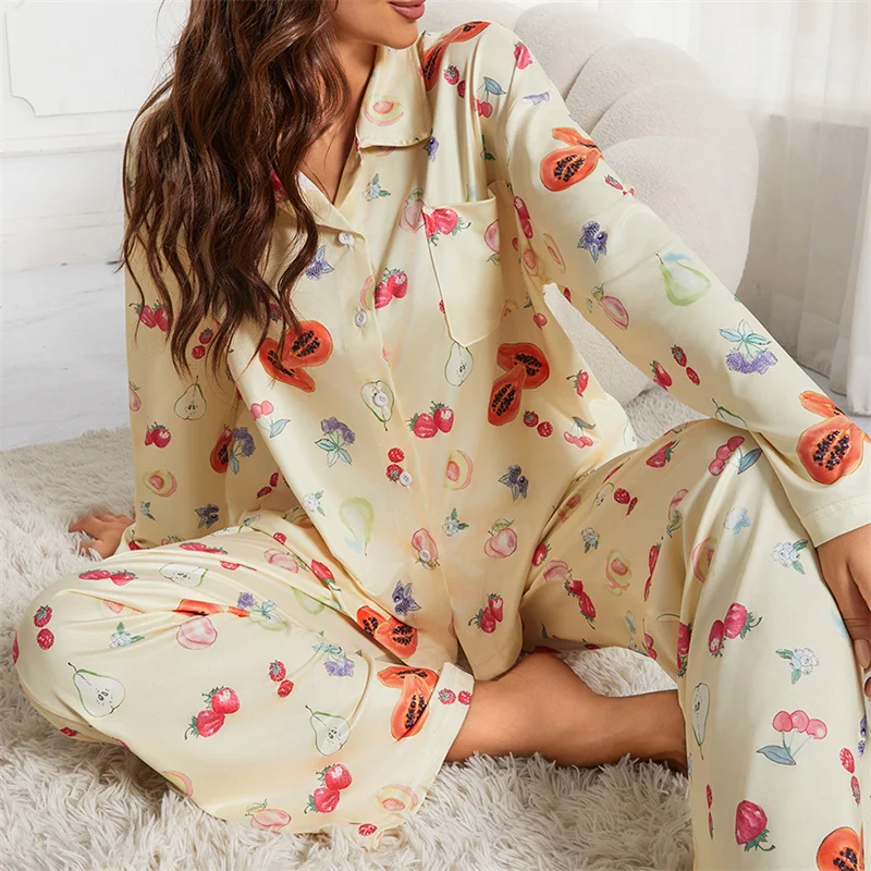 

Женская летняя пижама из молочного шелка, с длинным рукавом и принтом фруктов