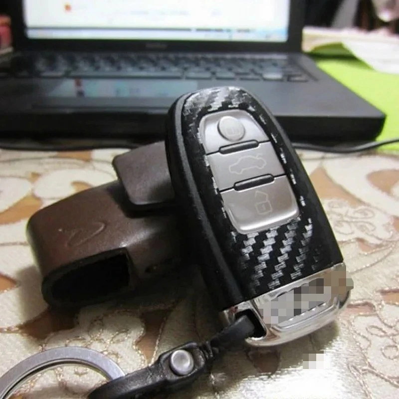 2Pcs Carbon Fiber Car Key Protection Sticker for Audi A4 A6 RS4 A5 A7 A8 S5 RS5 Q5 S5 S6 Smart Key Refitting Accessories