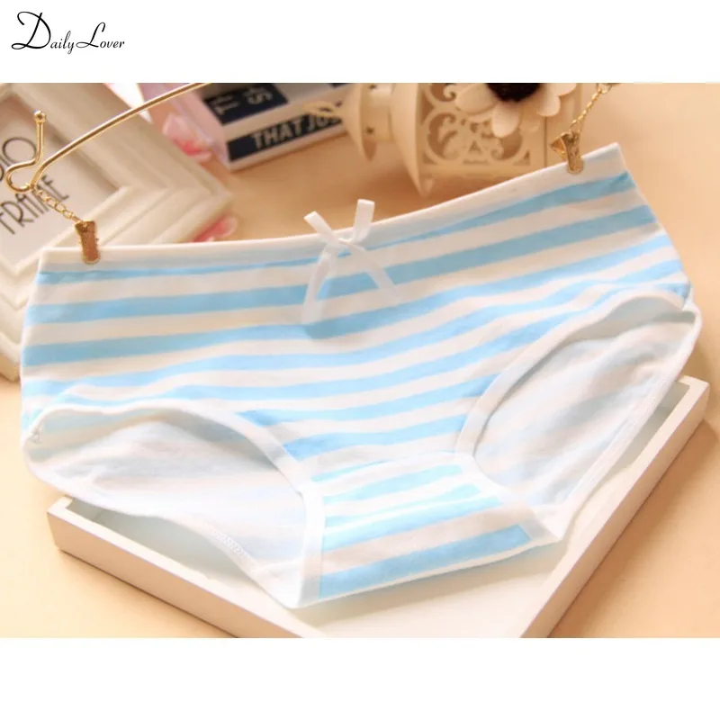 Soft Cotton Stripes Panties Bowknot Cute Underwear Women Lolita Pink Briefs Candy Color Breathable Underpants Female Gifts New