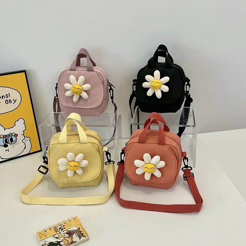 Cartoon meisje bloem crossbody tas kleine casual enkele schouder ins geïnspireerd trendy damesmode handtas