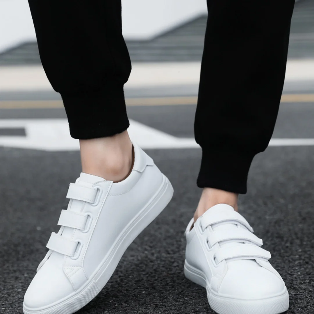 Zapatos blancos Para Hombre, zapatos informales de cuero Pu Para Hombre, mocasines con gancho y bucle, zapatos de Skateboard a la moda, zapatillas planas Para Hombre, Tenis Para Hombre