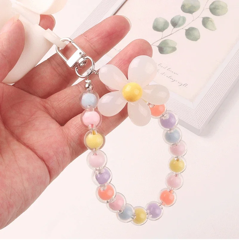 New Fashion Beaded Resin Flower Car Keychain Pendant DIY Color Beaded Chain Headphone Set Couple Bag Decoration Wholesale