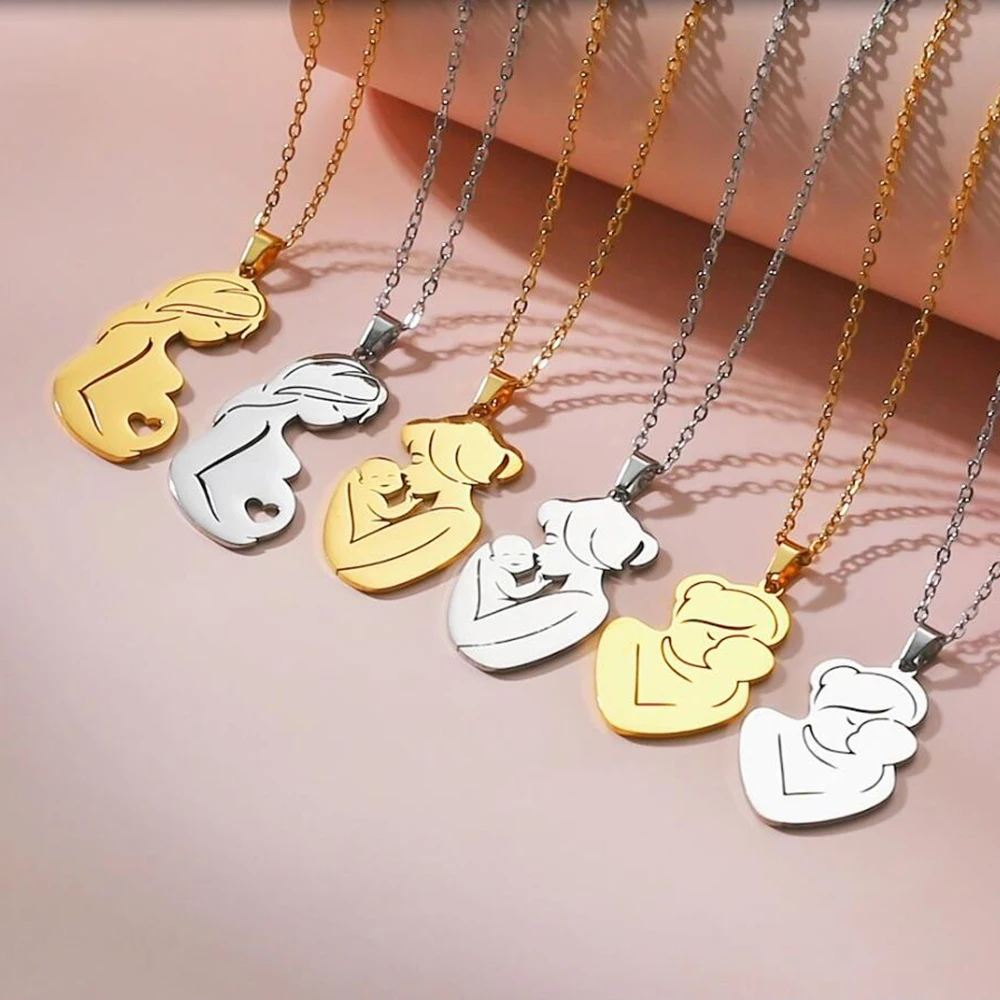 Skyrim Warm Family Pendant Necklace Pregnant Woman Mom Dad Baby Stainless Steel Gold Color Necklaces Jewelry Mother's Day Gift