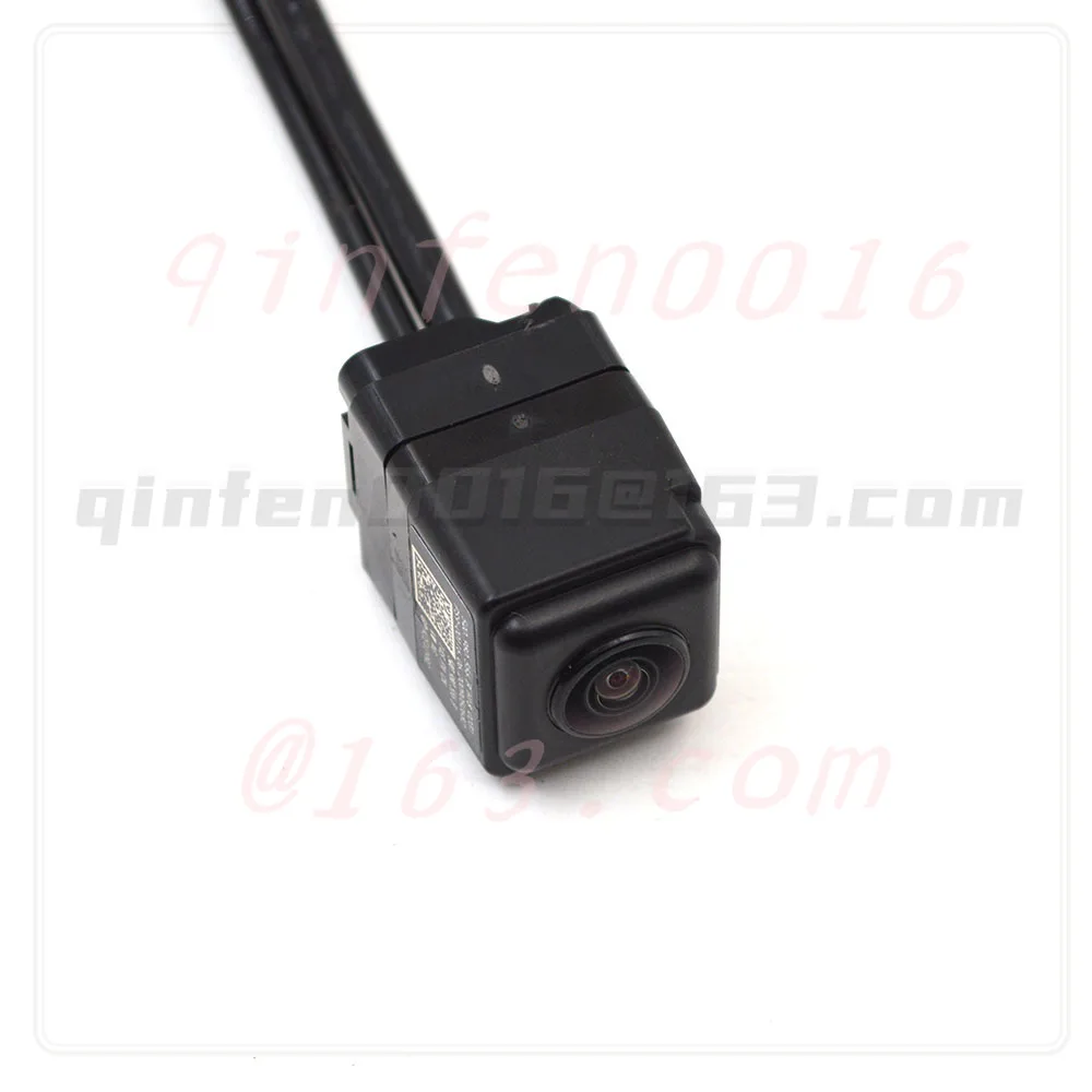 Suitable for Volkswagen/Audi with track reversing camera 5Q0980556B