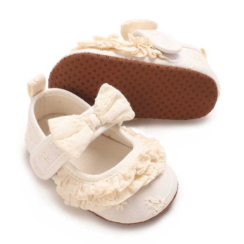 Lace Baby Shoes Princess Fashion Sneakers Infant Toddler Soft Sole Anti Slip First Walkers 0-1 Year Old Baby Christening Shoes