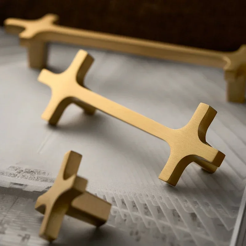 High-end Shoe Cabinet Handle Creative Brass Furniture Handle Wardrobe Door Drawer Knob Modern Minimalist Cabinet Gold Long Pulls