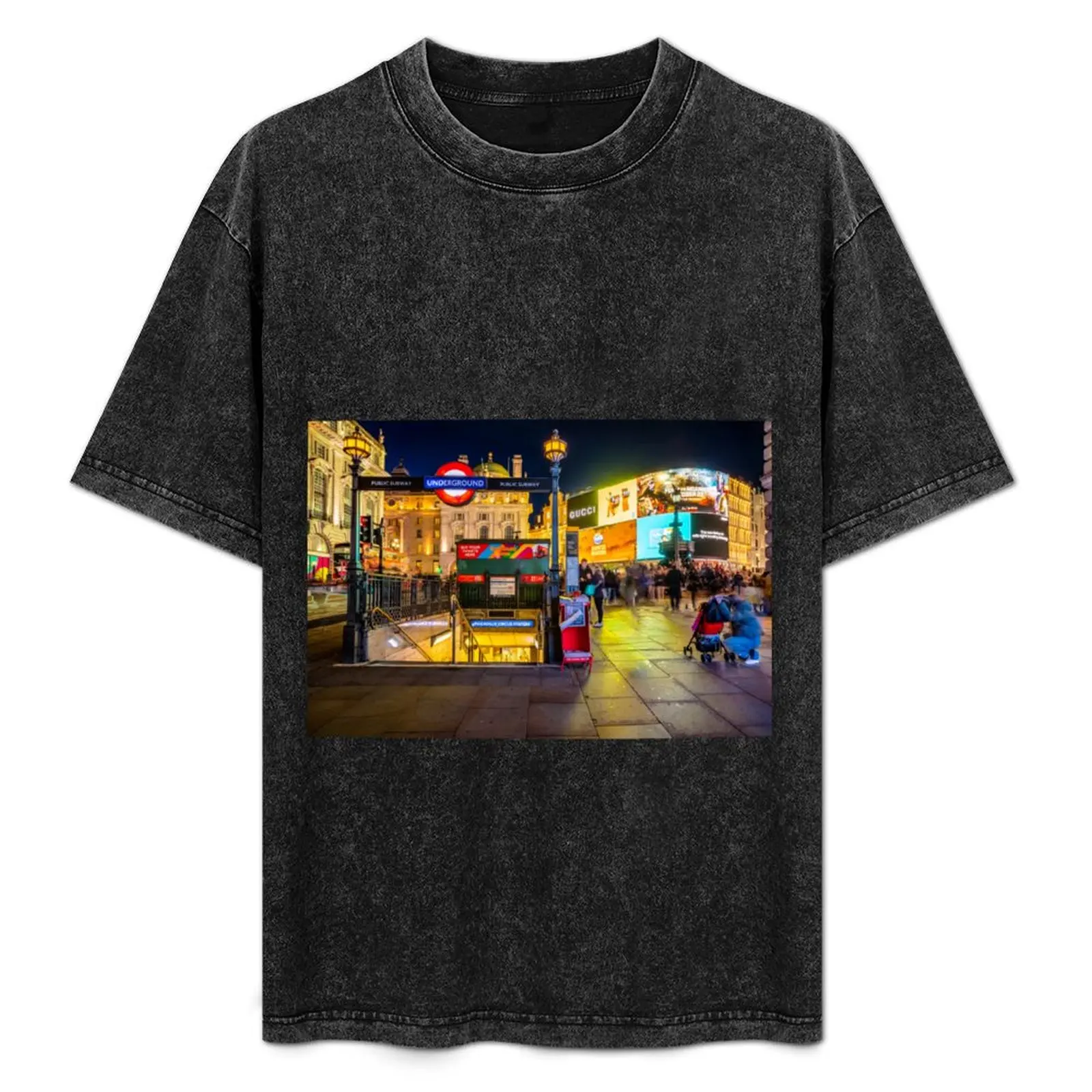 Camiseta con fotografía del circo de Piccadilly por la noche en Londres