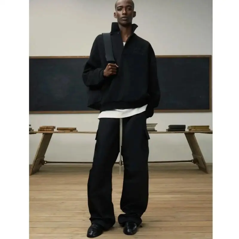 Luźne nylonowe spodnie robocze z kieszeniami Modne, młodzieżowe, jesienno-zimowe nowości w stylu high street, oddychające spodnie z prostymi nogawkami