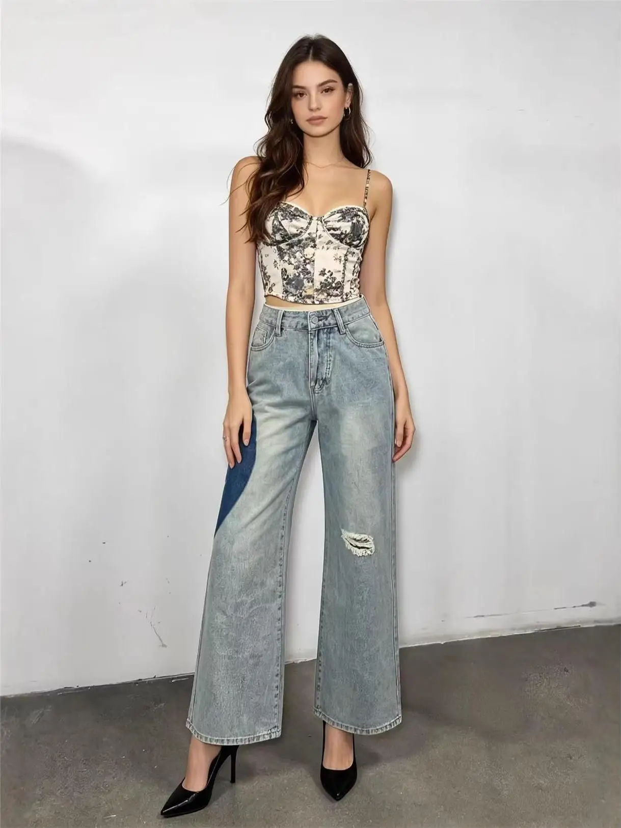 

Stylish High Waist Straight Leg Jeans for Women Patchwork Heart Design Personality Commute Style Cotton Denim No Brand