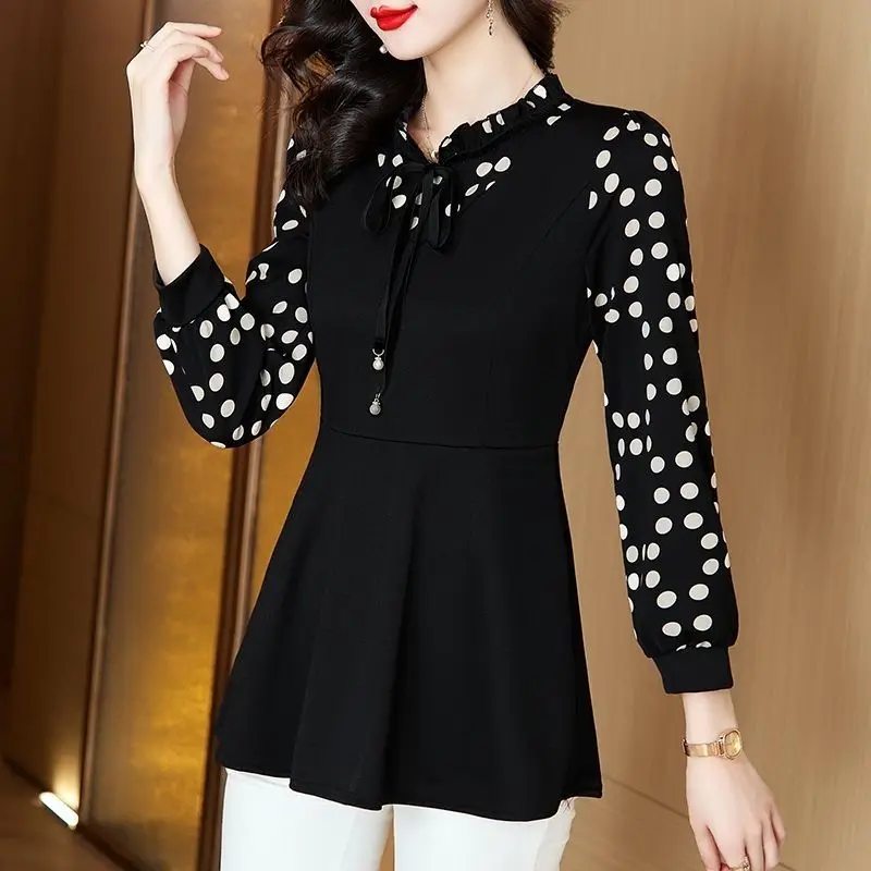 Long Sleeved Polka Dot Top for Spring and Autumn New Style for Slimm Casual and Age Reducing Medium to Long Length Base Shirt