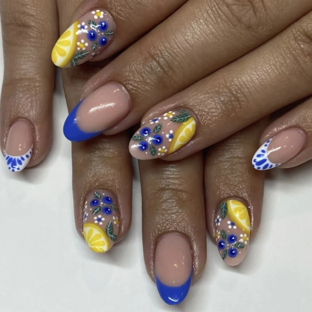 

Blueberry Lemon Flowers Lovely Wearable Nail Art Blue French Short Round Fake Nail Detachable Finished False Nail Press on Nails