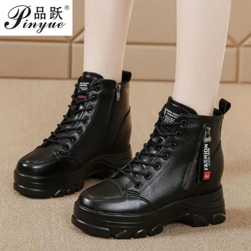 

Женские зимние ботинки из натуральной кожи, повседневные высокие ботинки, легкие теплые кроссовки, ботинки на платформе, уличные ботинки, размеры 34-40.