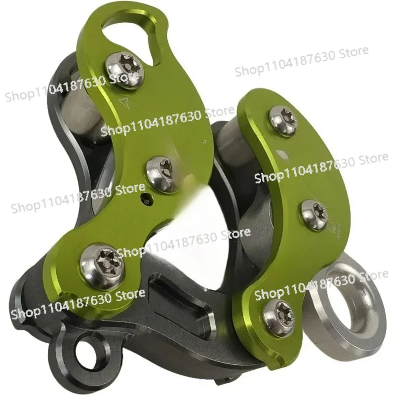 Eight Rings Climbing Tree Mechanical Grip/Without A Rope