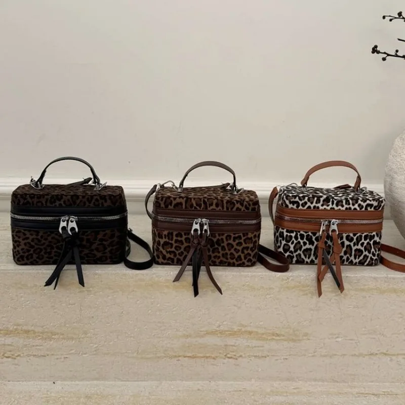 

Stylish Sleek Crossbody Bag Office Commuting Business Event 2025 New Model Exquisite Glamorous Versatile Elegant Fashionable