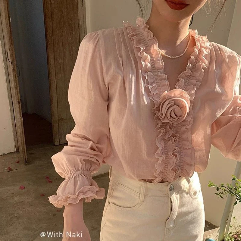 Kadınlar Şık Fırfır 3D Çiçek Tasarım Gömlek Pembe Tatlı Şık Peri Bluz Bahar V Yaka Uzun Kollu Gevşek Blusas Para Mujer Tops