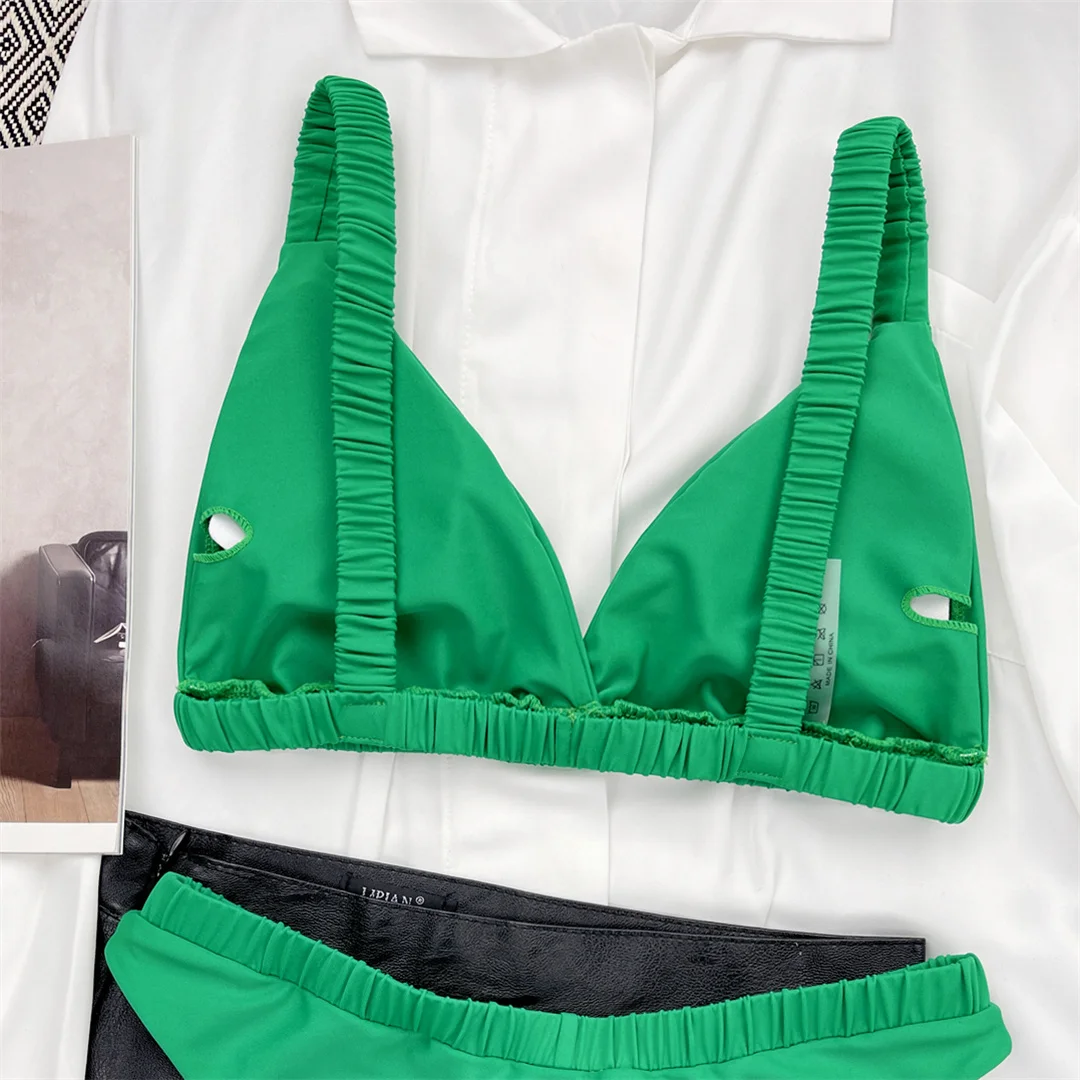 Neuer, geraffter, gepolsterter Bikini mit mittelhohem Bund, Damen-Badeanzug, zweiteiliges Bikini-Set, Badebekleidung, Badeanzug für Damen, Modell V3733. – Detail 12