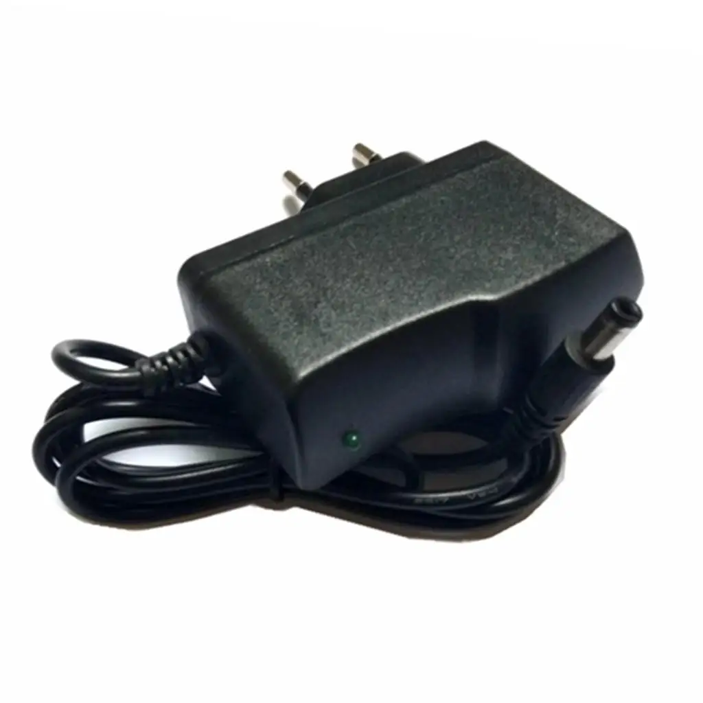 

Черный адаптер питания 5В 2А, компактное зарядное устройство AC/DC для беспроводных роутеров, устройств видеонаблюдения и электронной техники