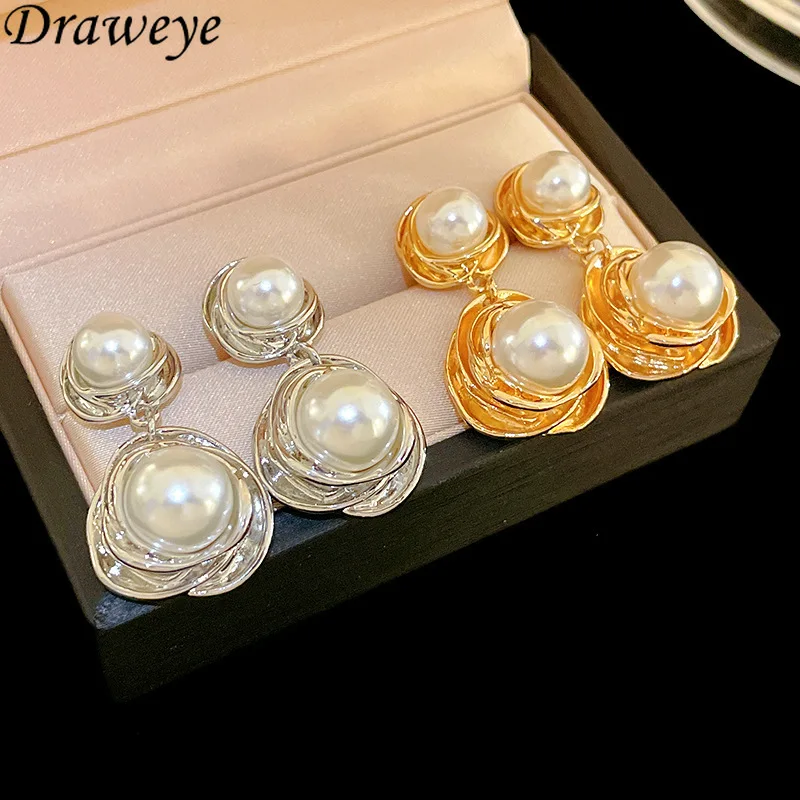 Draweye Pearls Dangle Earrings for Women Irregular Flowers Vintage Jewelry Korean Fashion Office Lady Simple Pendientes Mujer