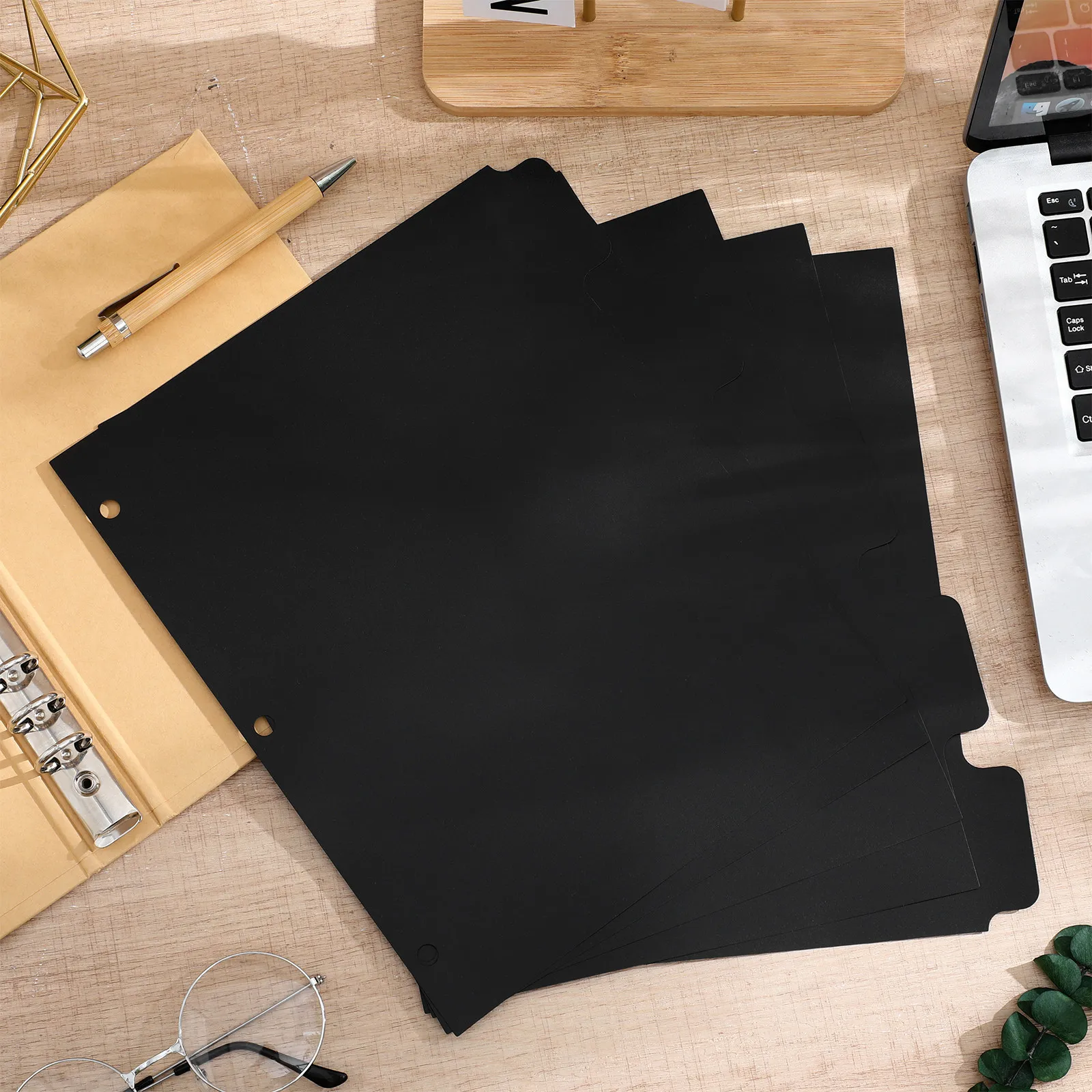 

5 разделителей для папок-скоросшивателей, черные, пластиковые, для блокнотов, с индексными вкладками