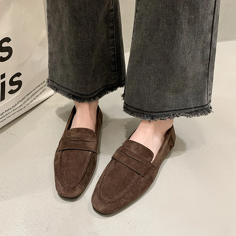 Women's Slip-On Deep-Mouth Flat Bottom Loafers Spring Velvet Round Head Thick Bottom Low Heel Soft Comfortable Flats Shoes