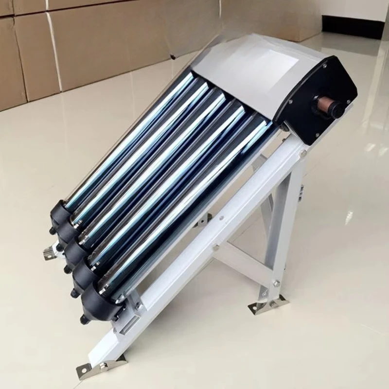 Mini heat pipe solar collector