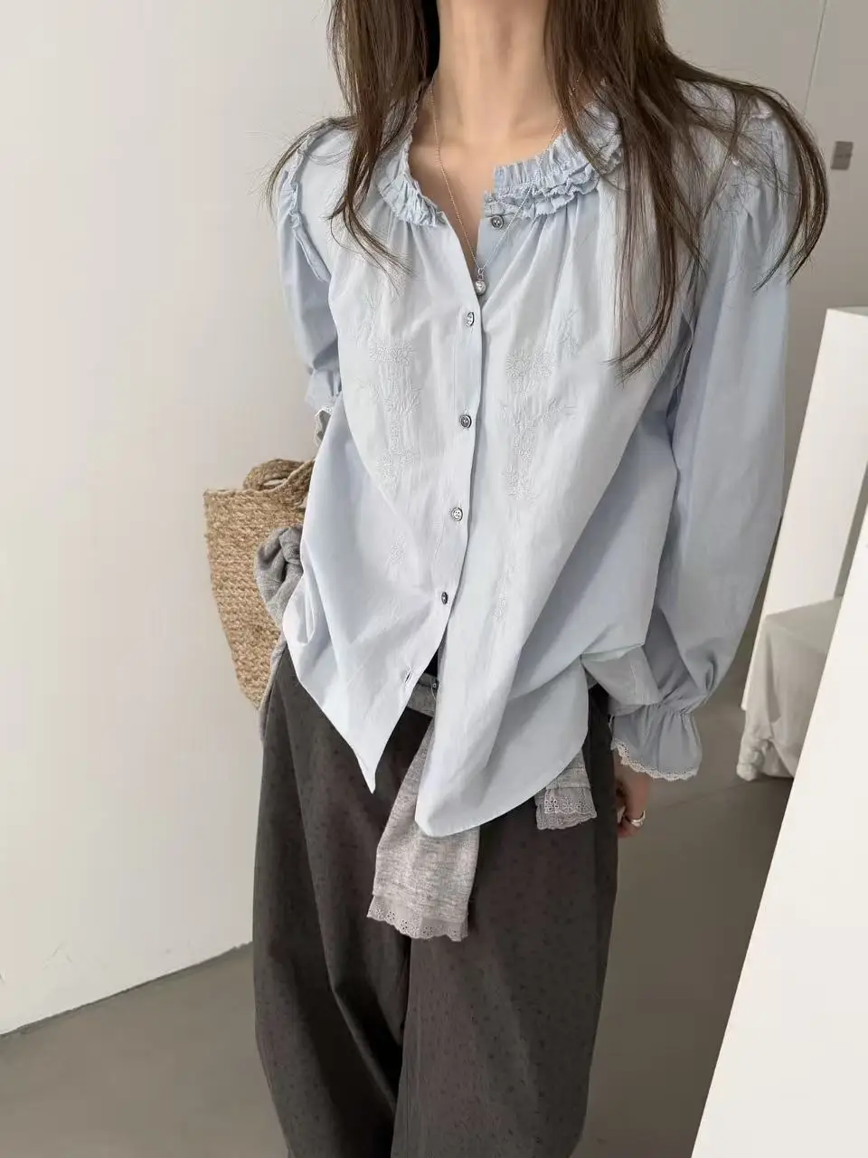 

Lilian Miluroom Korean Sle Vintage Ruffle Collar Loose Long Sve Embroidered Versatile Small irt Comfortable Breathable