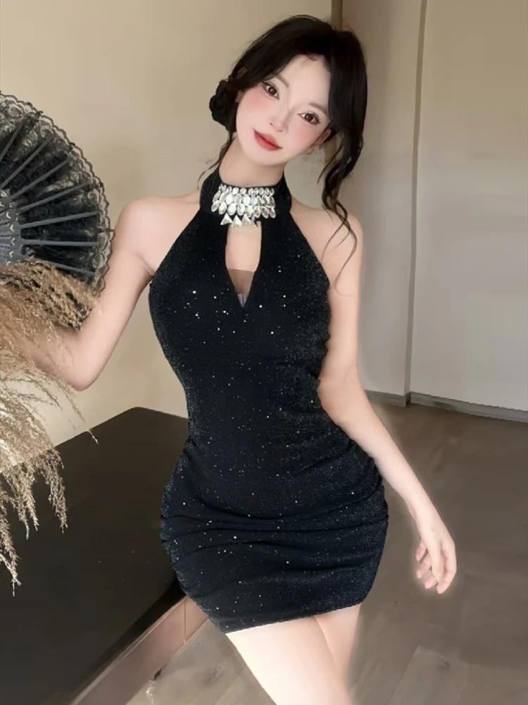 

Light luxury heavy diamond collar temperament dresses women summer sleeveless slim high-end hollow out short skirt