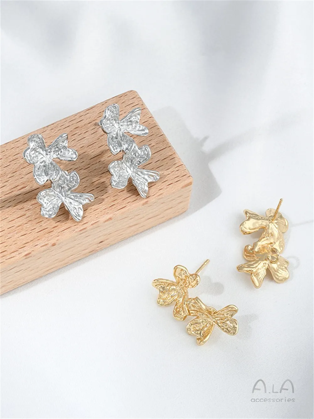 925 Silver Needle 14K Gold-plated Two Small Flowers with Hanging Flower Earrings Diy Hand-made Earrings Ear Jewelry Materials