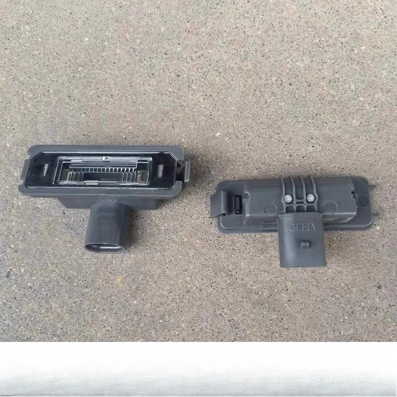 

1pcs For Geely Emgrand GS EC7 Boyue Glove Box Light Dashboard Storage Compartment Light Assembly