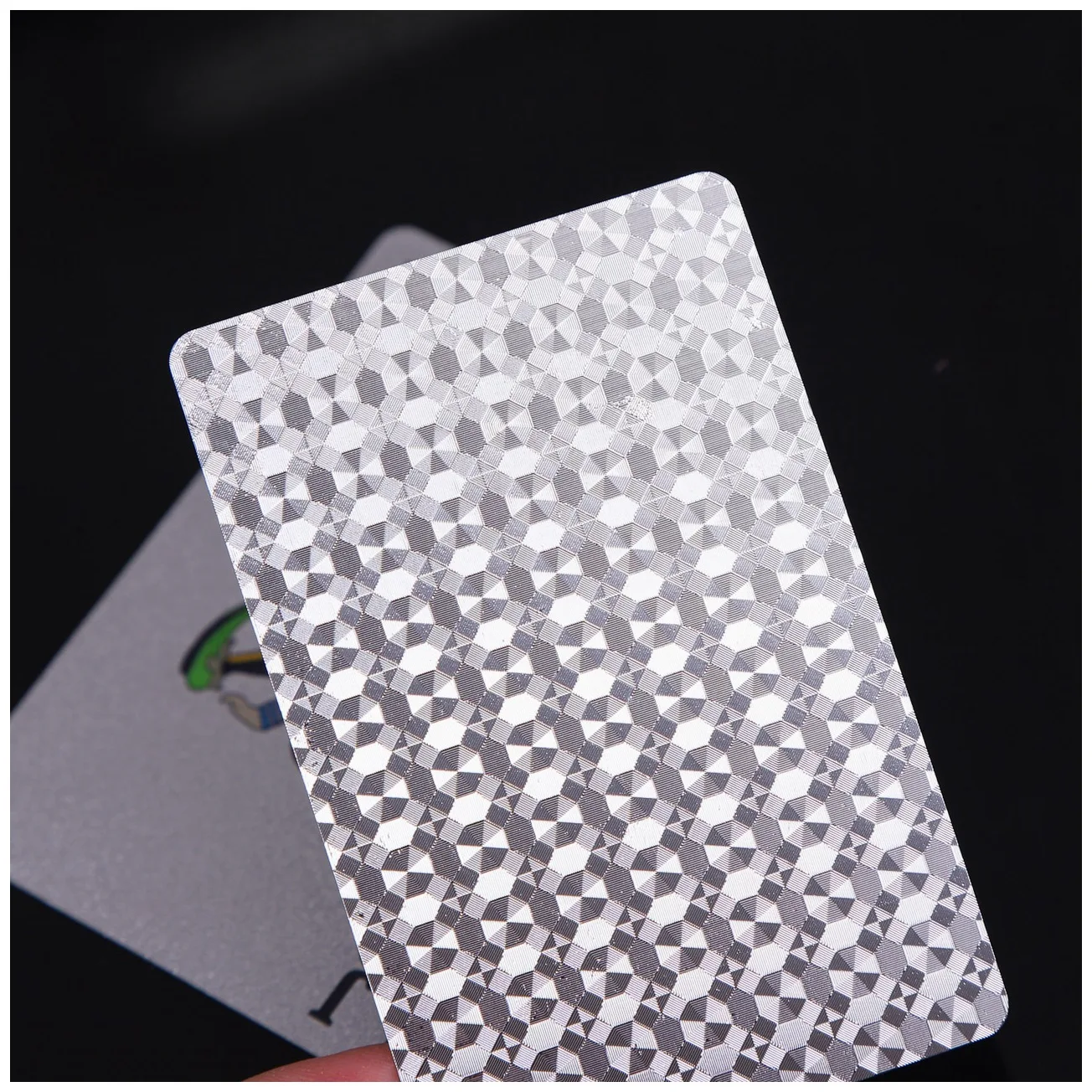 Creative Waterproof Gold Foil Silver Checkered Playing Cards Plastic Poker Gift Collection Party Activities Chess&Card Souvenirs