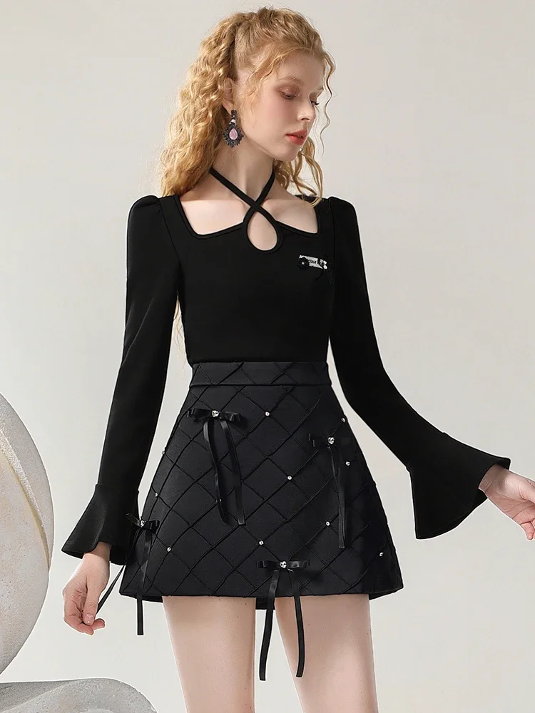 LEOSOXS 2024 Autumn Commuter Suit Skirt Women's Slim-fitting Long-sleeved Knitted T-shirt Top Bow Satin Rhombus Black Mini Skirt