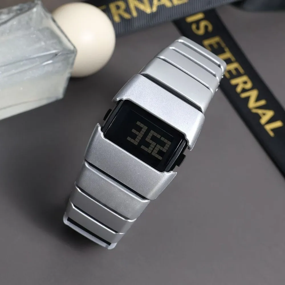 Plastic LED Electronic Watch Stainless Steel Digital Sports Watch Lightweight Vintage Original Design Wristwatch Casual Wear
