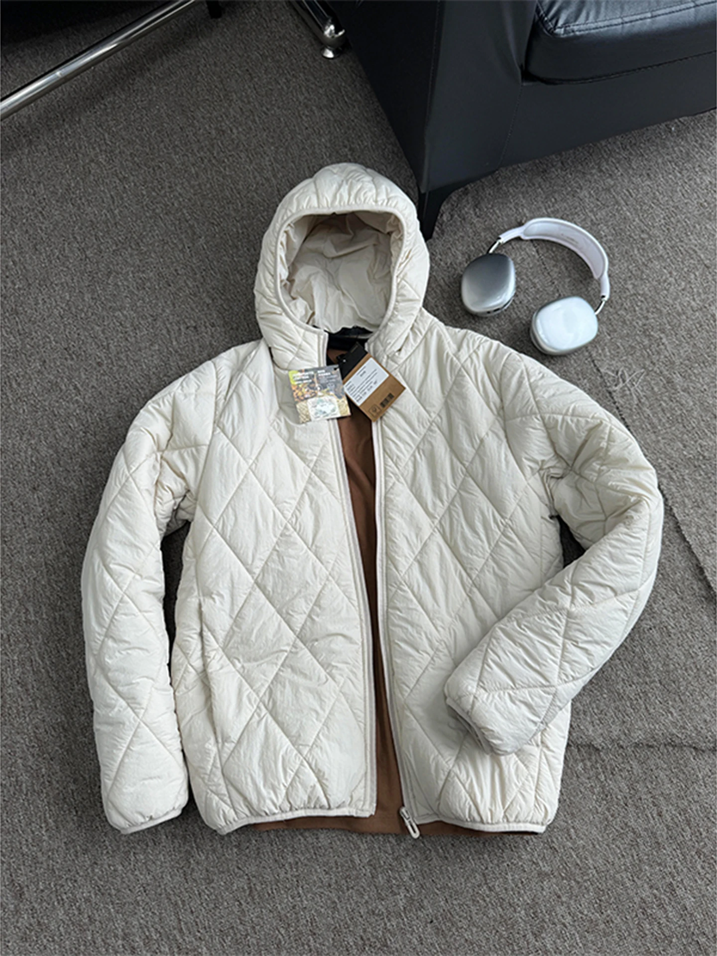 Lightweight Silk Cotton Jacket Diamond Patterned Hooded Coat for Men And Women Warmth Retention Autumn Winter Outerwear