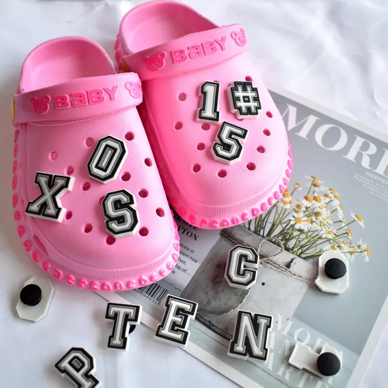 English Letter Black White Alphabet Shoe Set Crocs Accessories Silicone Croc Name Decoration Accessories for Kids X-mas Gift