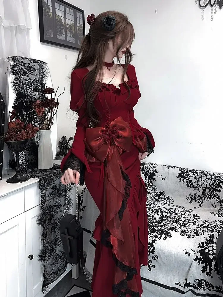 Gothic French Hepburn Style Retro Velvet Dress for Women\'s 2024 New Spring Design Y2K Dark Vintage Punk High Waist Long Dresses