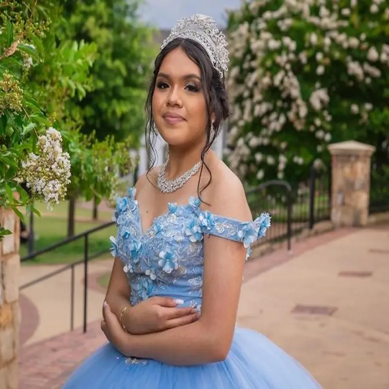 فساتين Quinceanera باللون الأزرق السماوي الفاتح على شكل قلب مزينة بالدانتيل ثلاثية الأبعاد على شكل زهرة حلوة 16 ذيل محكمة فيستدوس دي 15 مخصص